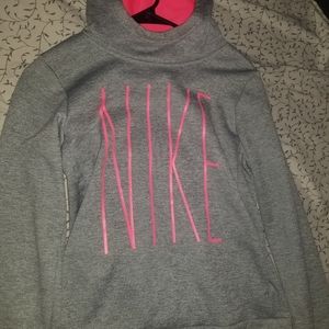 Nike hoding